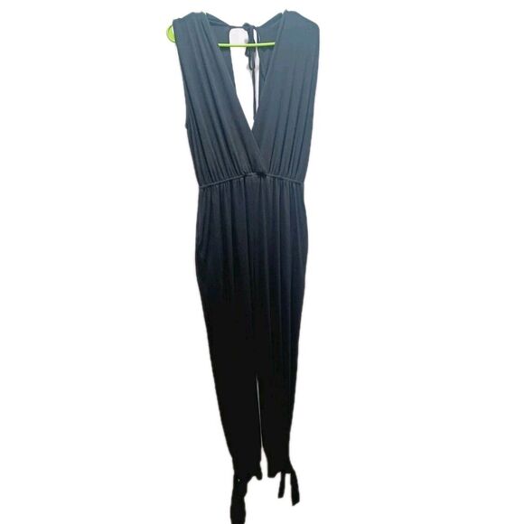 Lulus Black Sleeveless Knit Jogger Jumpsuit Women's Size Large Ties At Ankle - Picture 3 of 8